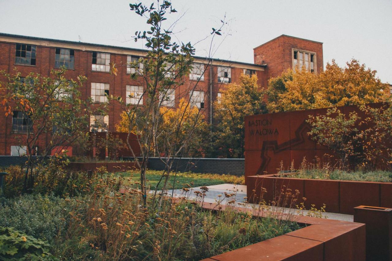 Pobookowane Stocznia Apartments กดัญสก์ ภายนอก รูปภาพ